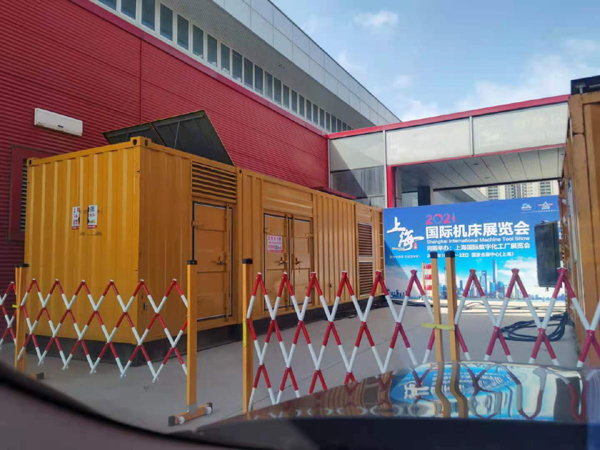 宁江出租发电机-柴油发电机和汽油发电机哪个更好一些？