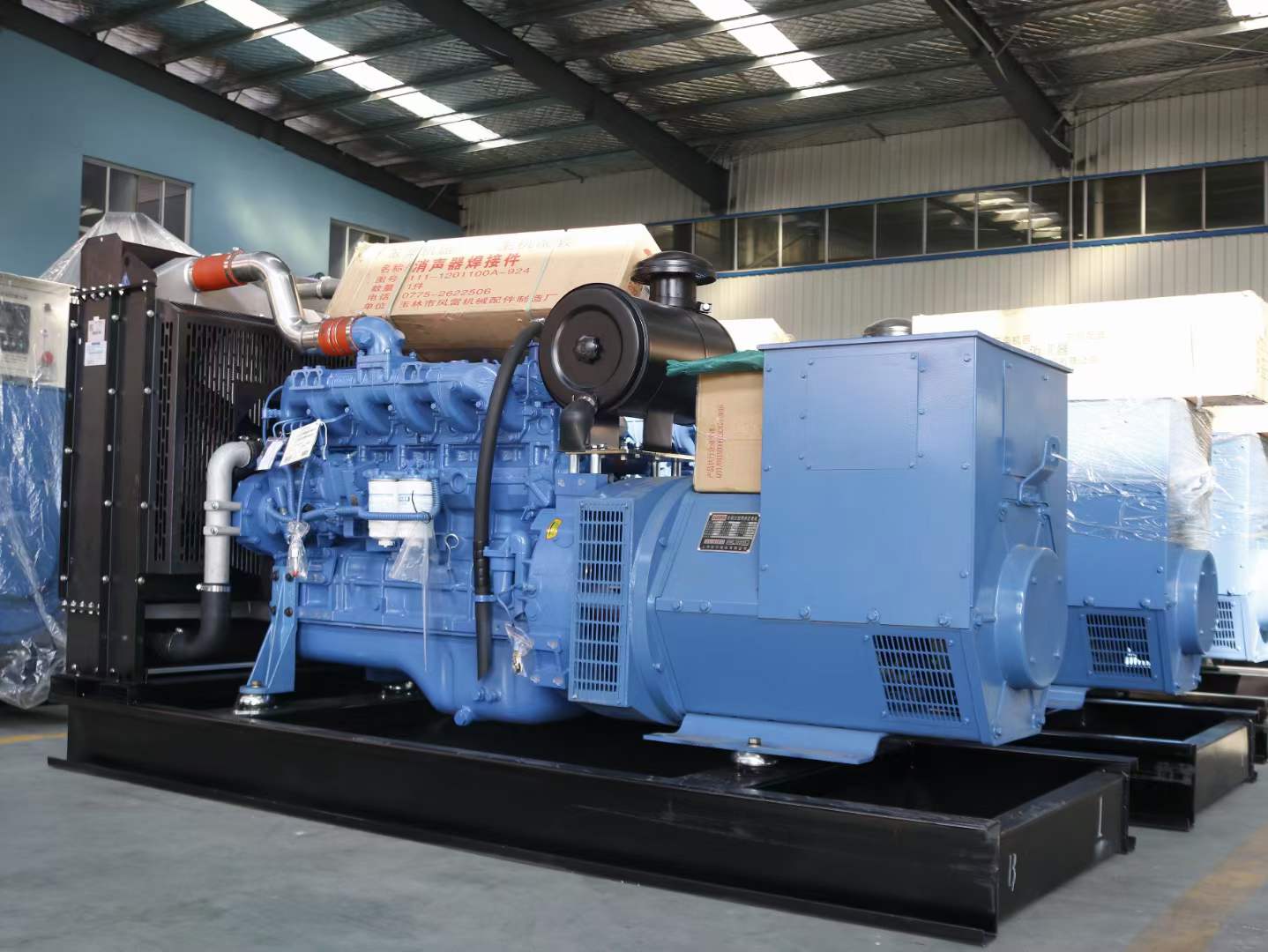 宁江柴油发电机组空气滤清器多久需要更换一次？