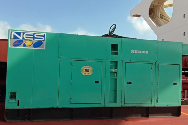 宁江如何检测发电机组中性点接地是否良好？